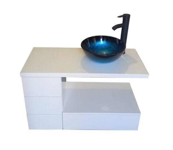 19) Vanitory Laqueado Colgante Blanco con bacha vidrio craquele azul y monocomando Negro 80x45 cm